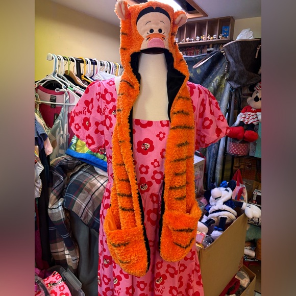 Orange Tiger Plush Kids Hat - Picture 2 of 4